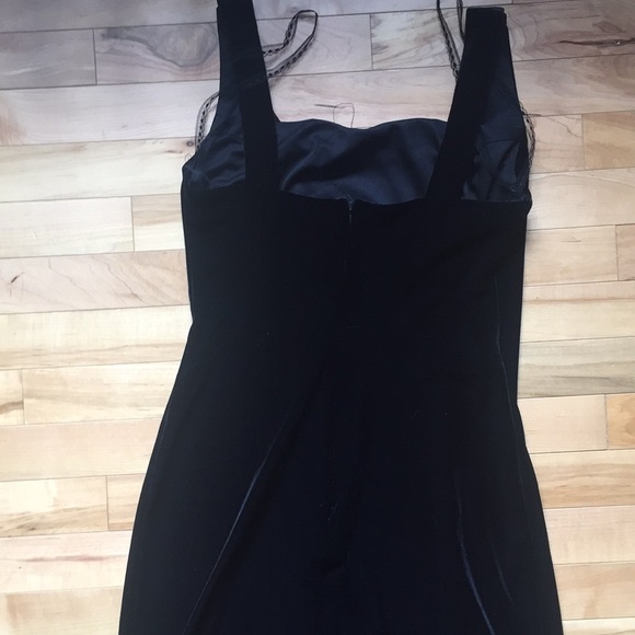 Vintage 90s velvet black mini dress - Picture 3 of 3